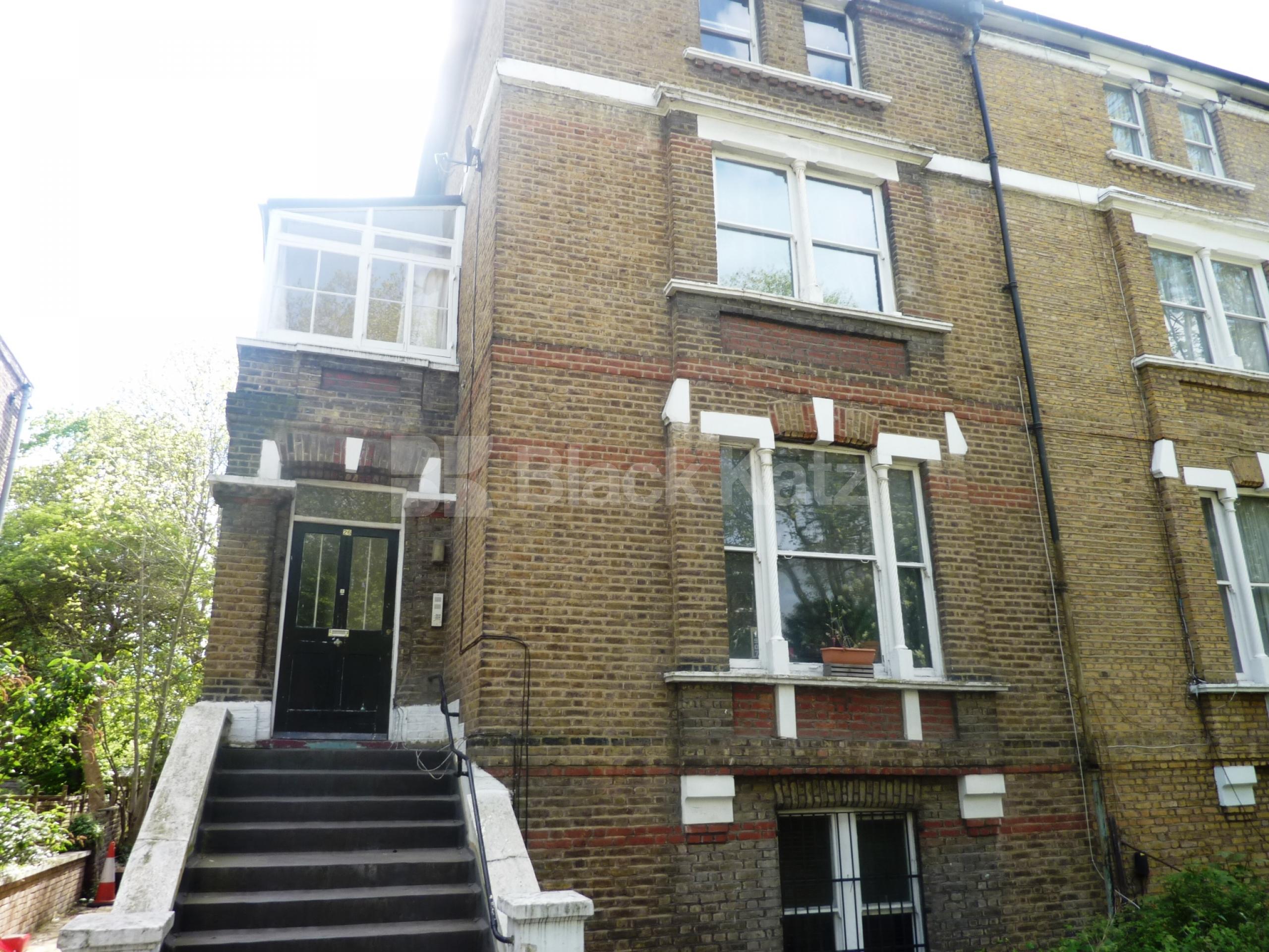 			NEW INSTRUCTION!, 3 Bedroom, 1 bath, 1 reception Flat			 Hillmarton Road, CALEDONIAN ROAD  N7